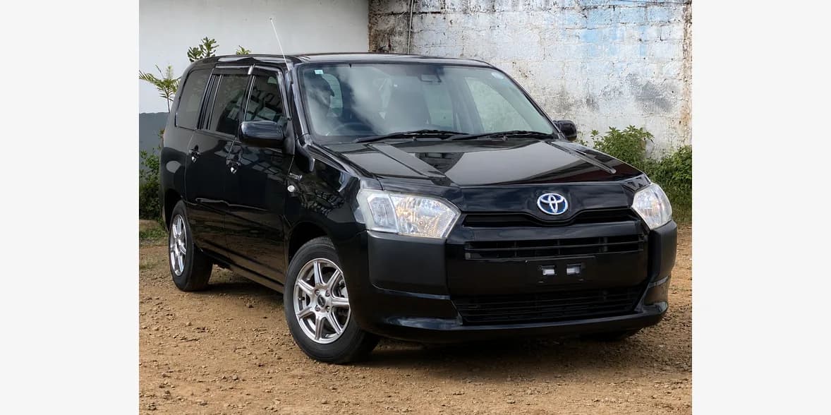 Land Cruiser 200 price in Pakistan